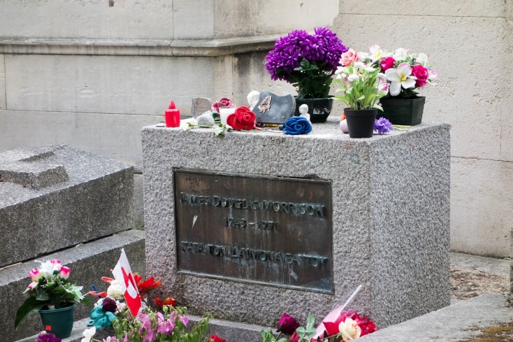 Ο τάφος του Τζιμ Μόρισον στο Παρίσι