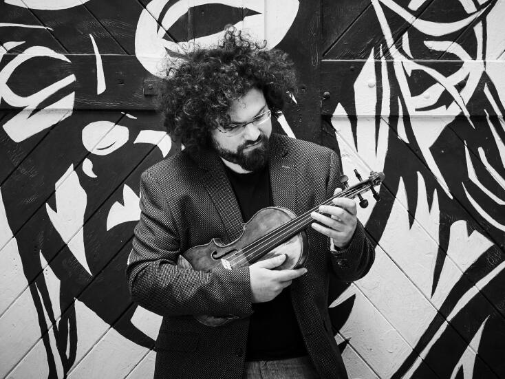 Ιόνιαν Ηλίας Καντέσα