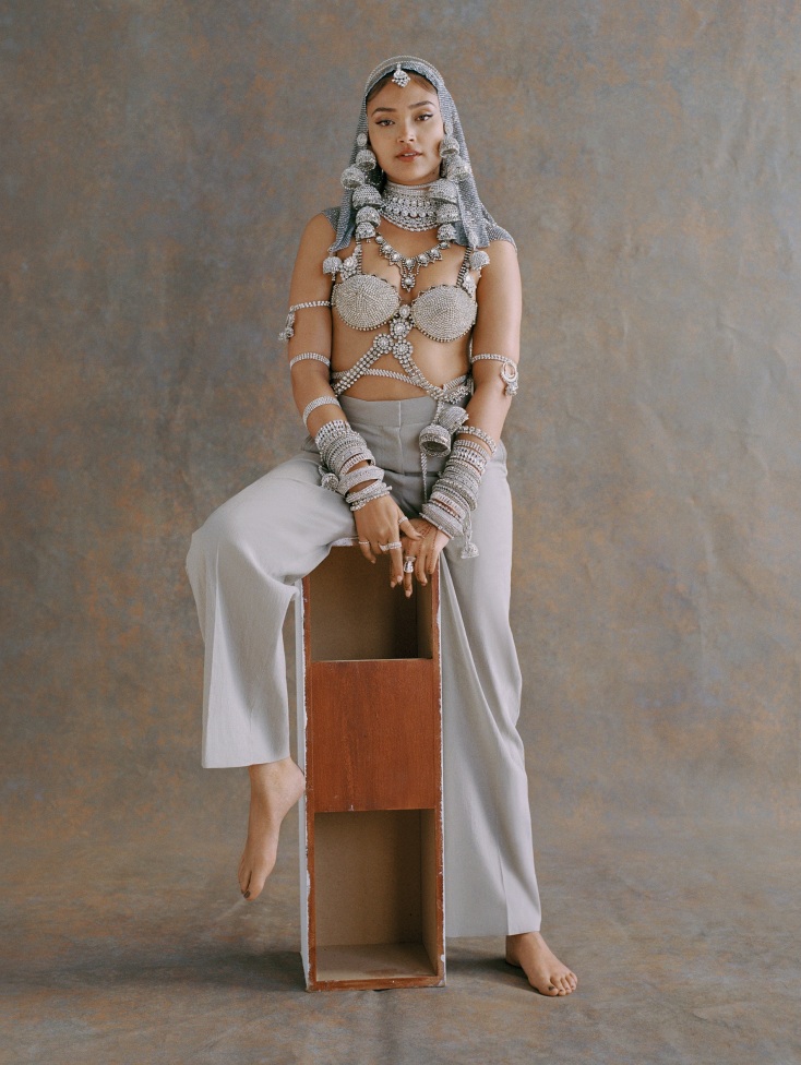 Η τραγουδίστρια Joy Crookes