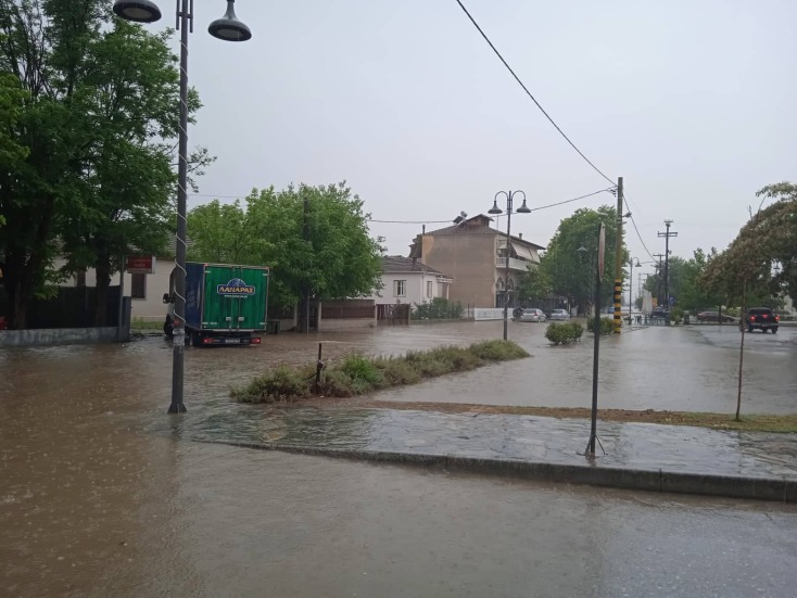 Κακοκαιρία Genesis στη Λάρισα 