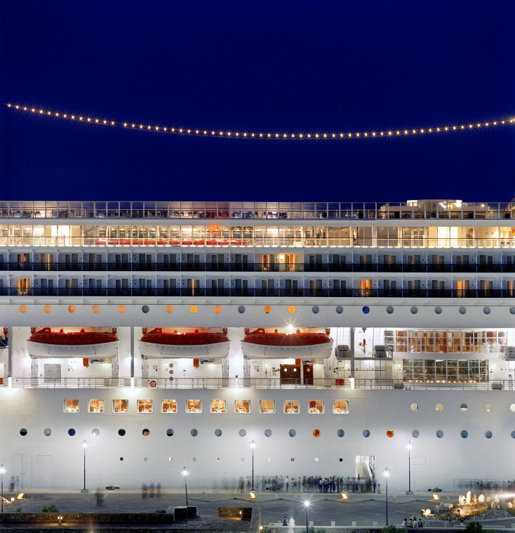 Ο φωτογράφος Στράτος Καλαφάτης και η θάλασσα