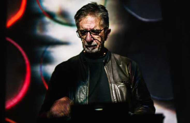 Δημήτρης Καμαρωτός