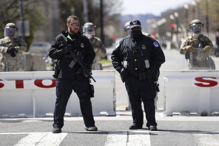 Επίθεση στο Καπιτώλιο: Ισχυρές αστυνομικές δυνάμεις