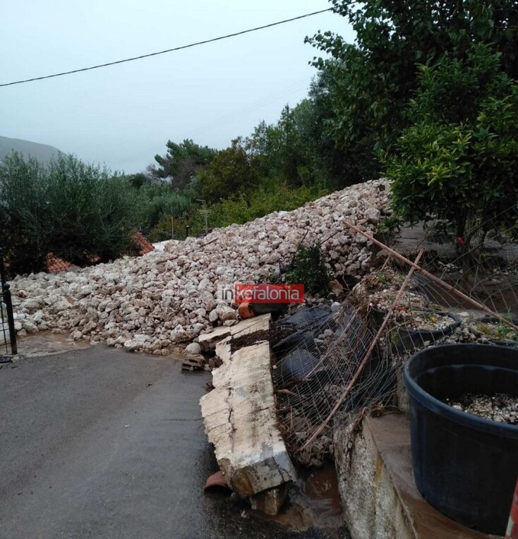 Κεφαλονιά: Εικόνες καταστροφής στον οικισμό Νυφί