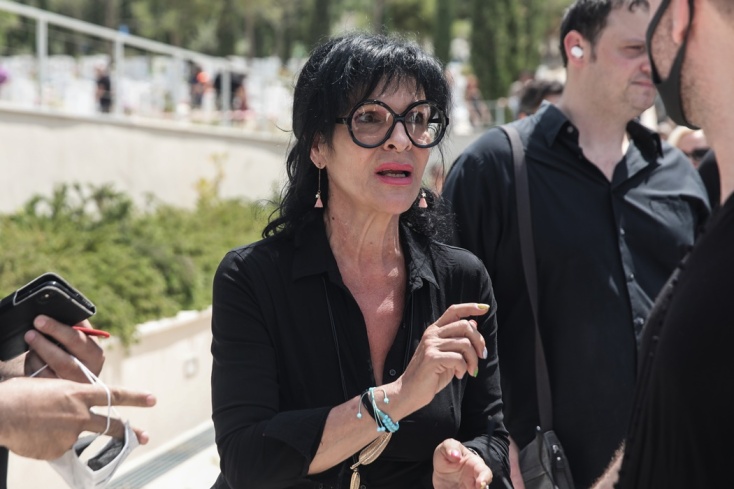 Στην κηδεία του Δάκη η Σοφία Βόσσου