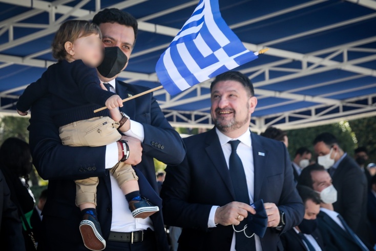 Βασίλης Κικίλιας - Τζένη Μπαλατσινού