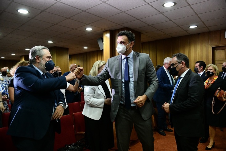 Αποχωρεί από το Υπουργείο Υγείας ο Βασίλης Κικίλιας