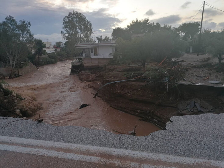 Κινέτα: Εικόνες καταστροφής από την κακοκαιρία