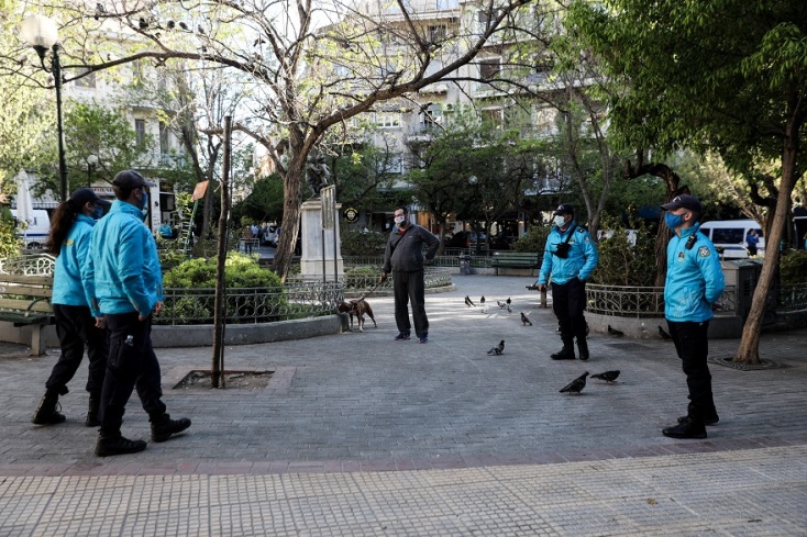 Επιχείρηση της Αστυνομίας στην πλατεία Αγίου Γεωργίου στην Κυψέλη