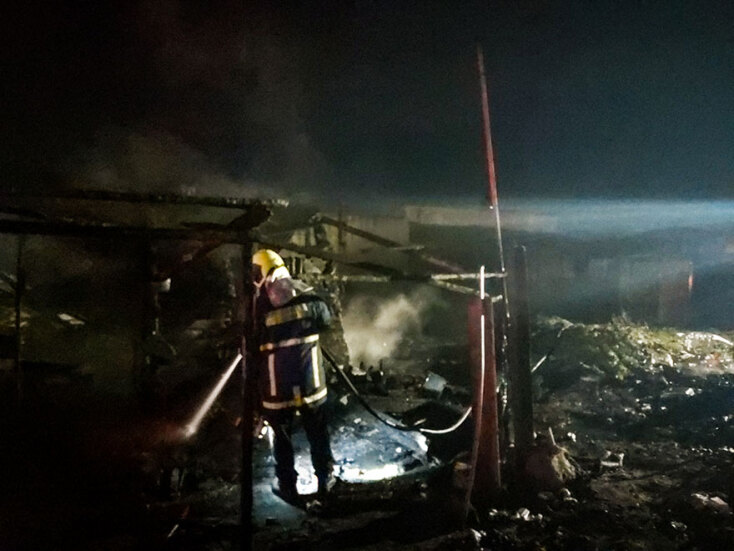 Κομοτηνή: Παιδί εντοπίστηκε νεκρό σε φλεγόμενο παράπηγμα