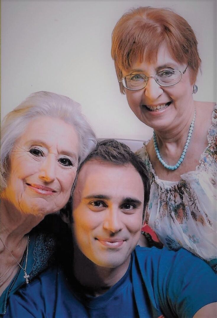 Ειρήνη Κουμαριανού, Γιώργος Καπουτζίδης, Έφη Παπαθεοδώρου