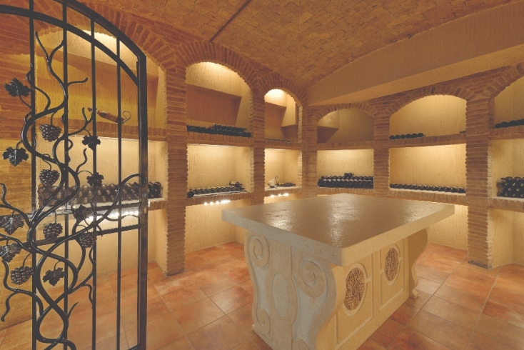 Κτήμα Οινότρια Γη