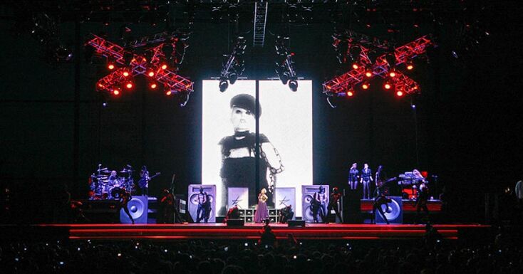 Στιγμιότυπο από τη συναυλία της Kylie Minogue στο Terra Vibe στη Μαλακάσα, τον Μάιο του 2008