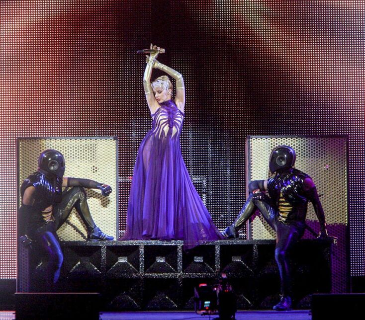 Στιγμιότυπο από τη συναυλία της Kylie Minogue στο Terra Vibe στη Μαλακάσα, τον Μάιο του 2008