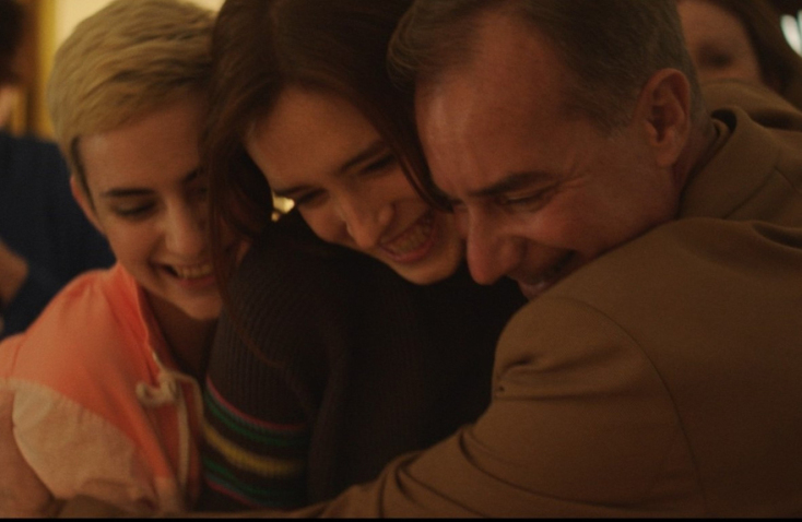 Πιστή στο ραντεβού της με τους φίλους της, η Lacta αναδεικνύει πτυχές της αγάπης, όπως αυτή εκφράζεται μέσα από καθημερινές ιστορίες ανθρώπων γύρω μας. 