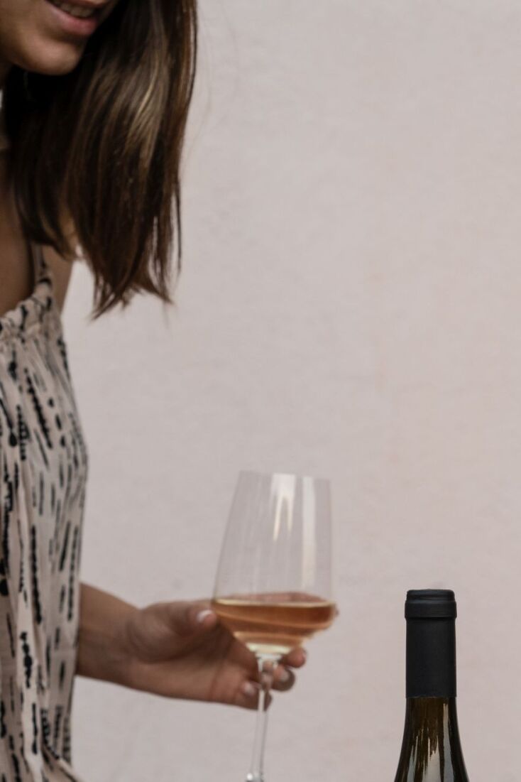 Λευκό Γράμμα: Το νέο κρασί της οινοποιίας Μπουτάρη 