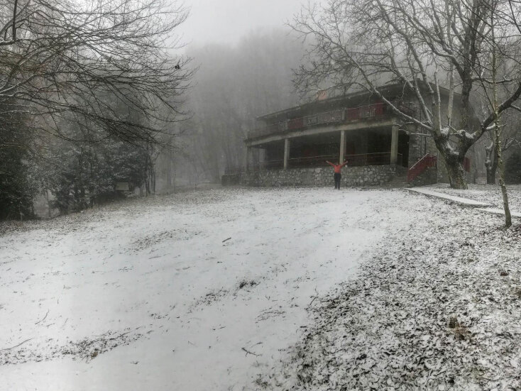 Θεσσαλονίκη: Στα λευκά ο Χορτιάτης