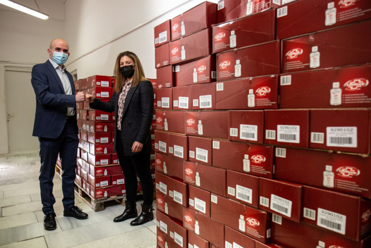 Lifebuoy: 200.000 προϊόντα για τα χέρια που χρειάζονται στήριξη