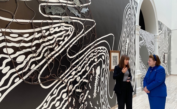 Η Λίνα Μενδώνη στην Μπιενάλε του Σίδνεϊ