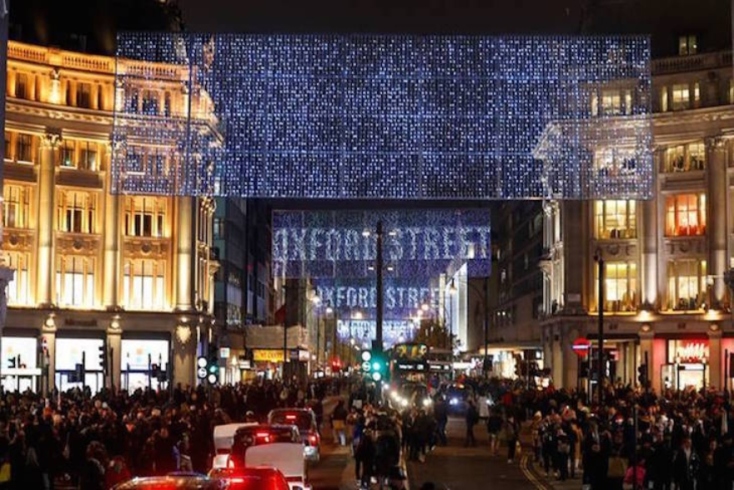 Ο χριστουγεννιάτικος στολισμός της Oxford Street