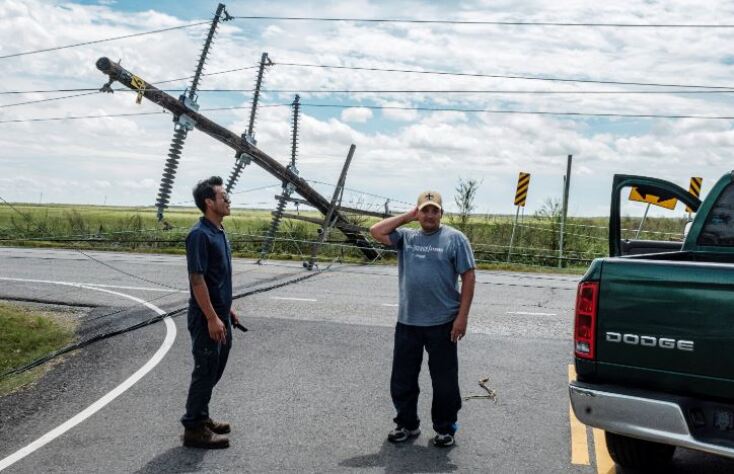 Κυκλώνας Λόρα 