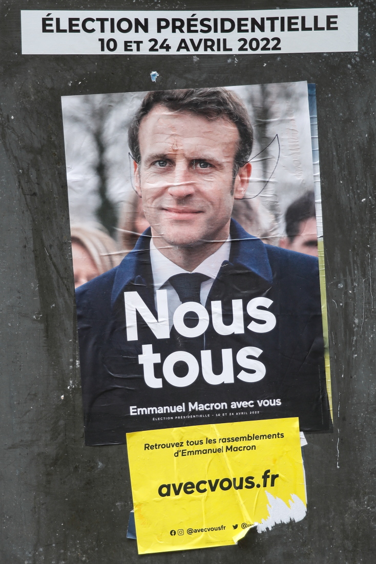 macron_poster.jpg