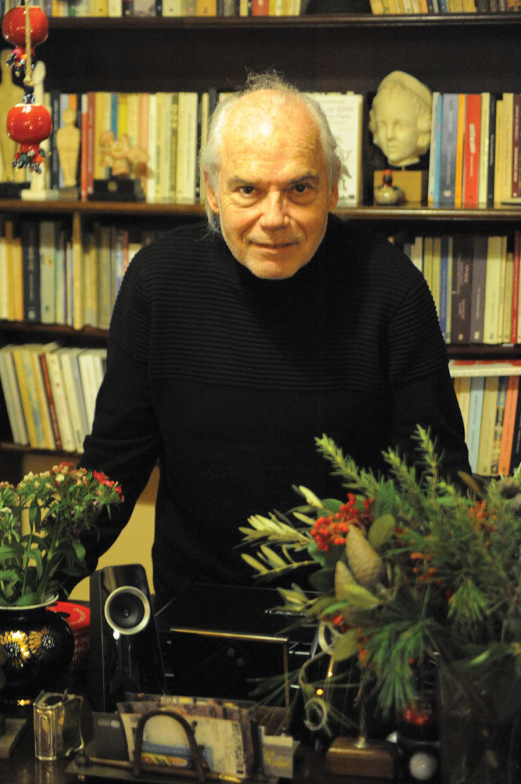 Μάνος Κοντολέων