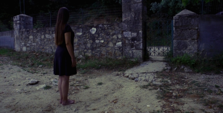 Ο "Όρθρος" των Ηλία Μαμαλιόγκα και Βιργινίας Μαστρογιαννάκη στον κήπο του Μεγάρου Μουσικής