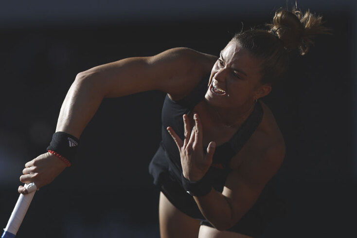 Η Μαρία Σάκκαρη τα έδωσε όλα στον ημιτελικό του Roland Garros απέναντι στην Κρεϊτσίκοβα