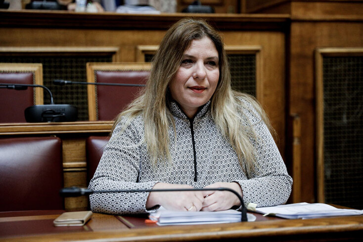 Με τον ανασχηματισμό η Μαρία Συρεγγέλα είναι η νέα υφυπουργός Εργασίας, αρμόδια για τη δημογραφική πολιτική και την οικογένεια Με τον ανασχηματισμό η Μαρία Συρεγγέλα είναι η νέα υφυπουργός Εργασίας, αρμόδια για τη δημογραφική πολιτική και την οικογένεια