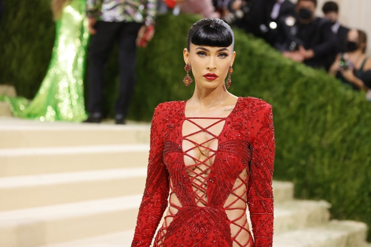 Η Megan Fox στο Met Gala 2021.