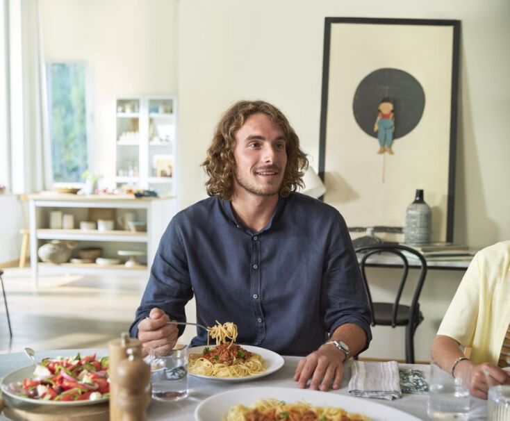 Ο Στέφανος Τσιτσιπάς στο οικογενειακό τραπέζι