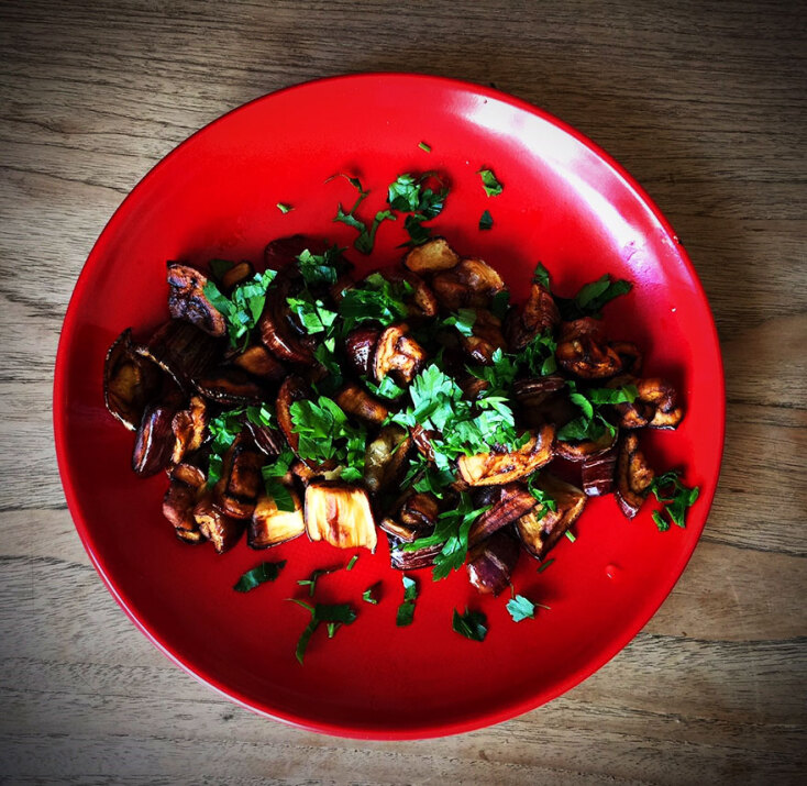 Ο Δημήτρης Ξανθούλης μένει σπίτι και μαγειρεύει