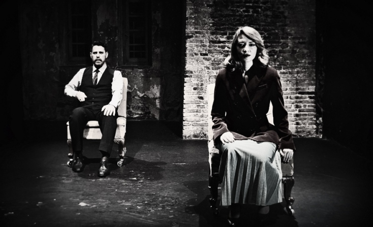 "ΜΕΝΓΚΕΛΕ * όνειρο για δύο πρόσωπα σε ένα βαγόνι" του Θανάση Τριαρίδη