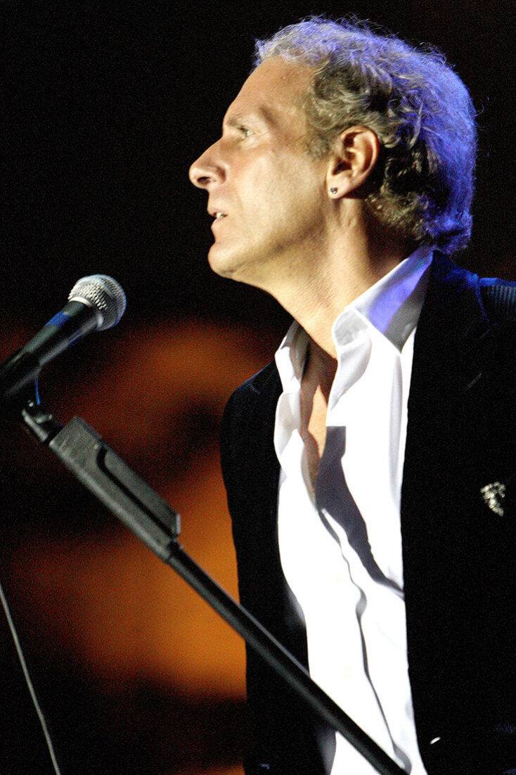 Στιγμιότυπο από τη συναυλία του Michael Bolton στο Θέατρο Πέτρας