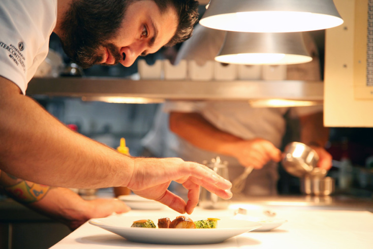 Μιχάλης Νουρλόγλου 