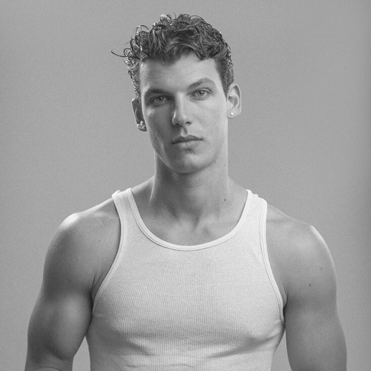 Βασίλης Μίχας