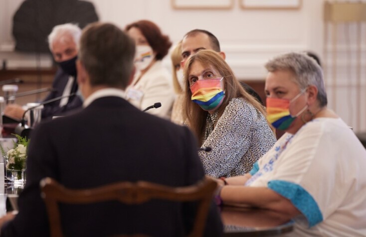 Συνάντηση του Κυρ. Μητσοτάκη με τον Πρόεδρο και μέλη της Επιτροπής για την Εθνική Στρατηγική Ισότητας των ΛΟΑΤΚΙ+ © Eurokinissi / ΓΡΑΦΕΙΟ ΤΥΠΟΥ ΠΡΩΘΥΠΟΥΡΓΟΥ