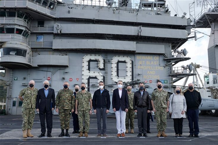 Στο αεροπλανοφόρο Eisenhower ο Κυριάκος Μητσοτάκης