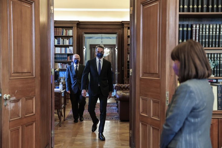 Συνάντηση της Προέδρου της Δημοκρατίας, Κατερίνας Σακελλαροπούλου, με τον πρωθυπουργό, Κυριάκο Μητσοτάκη