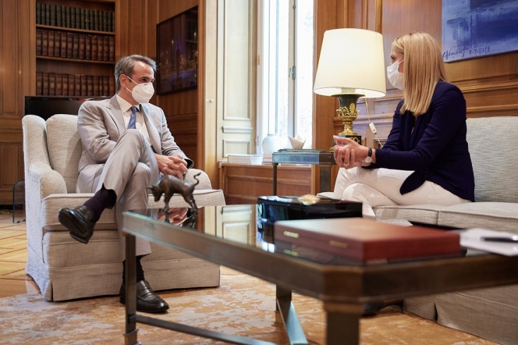 Συνάντηση του Πρωθυπουργού, Κυριάκου Μητσοτάκη, με την Roberta Metsola