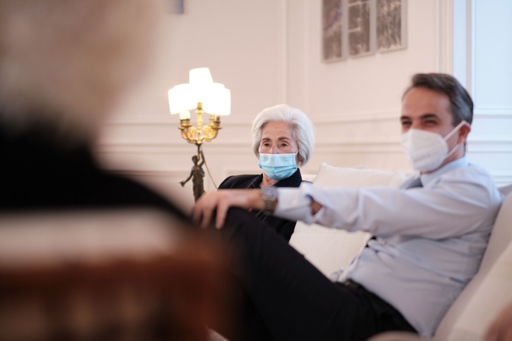 Συνάντηση Μητσοτάκη με εμβολιασμένος στο Μέγαρο Μαξίμου 