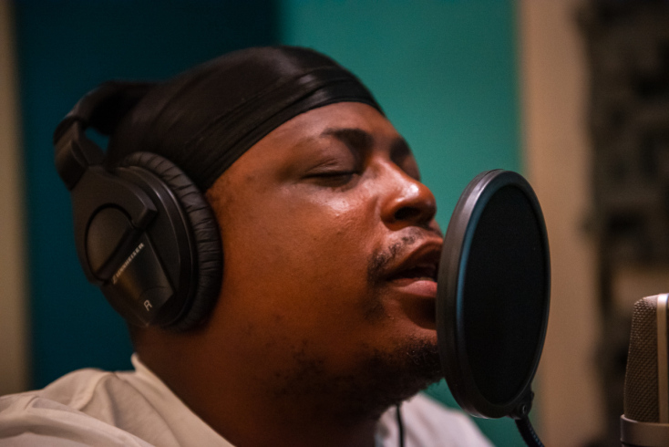 Ο ράπερ Moose στο στούντιο