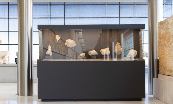 Παρθενώνεια θραύσματα από το ΕΑΜ στο Μουσείο Ακρόπολης