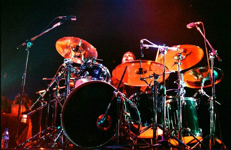 Στιγμιότυπο από συναυλία την συναυλία των Muse στην Αθήνα το 2002