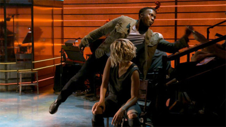 Ο Τζόσουα Χένρι, πρωταγωνιστής του μιούζικαλ «The Wrong Man»