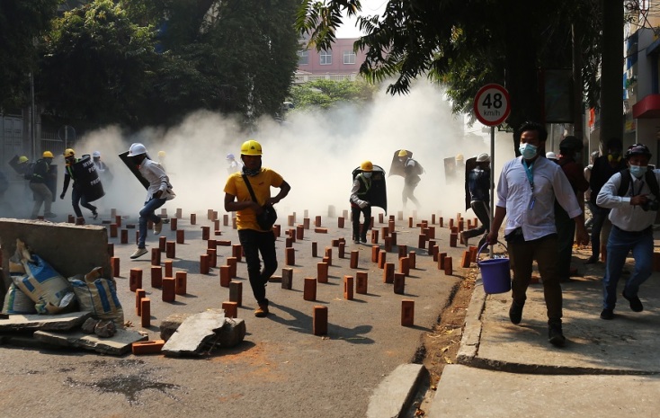 Διαδηλώσεις στη Μιανμάρ