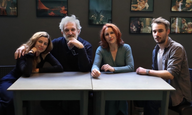 «Να ακούς το χιόνι να πέφτει» στο studio Μαυρομιχάλη