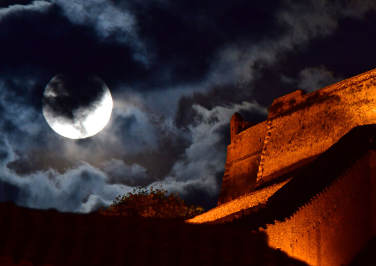 Η υπερπανσέληνος Μαΐου (το «Φεγγάρι των λουλουδιών») και το Παλαμίδι στο Ναύπλιο