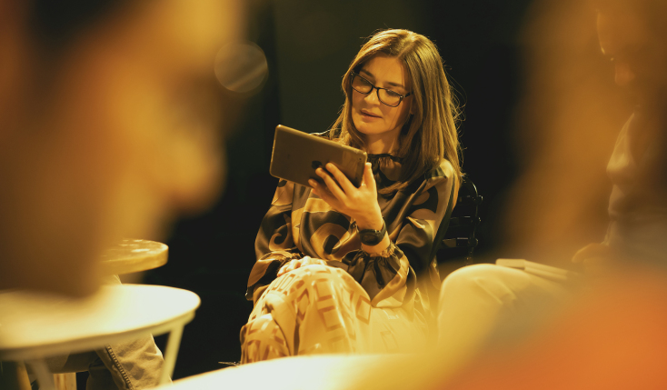 Η ηθοποιός, Μαρία Ναυπλιώτου, στην πρώτη ανάγνωση της Φιλουμένα Μαρτουράνο